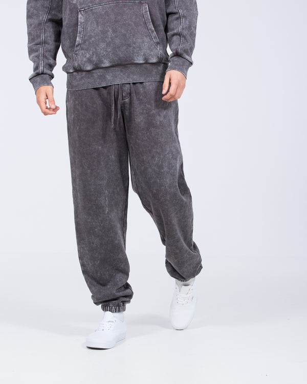 2t Keegan Tall Acid Wash Oversized Joggers (black)