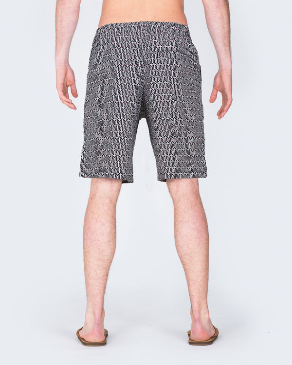 2t Arran Tall Geometric Swim Shorts (black/white)